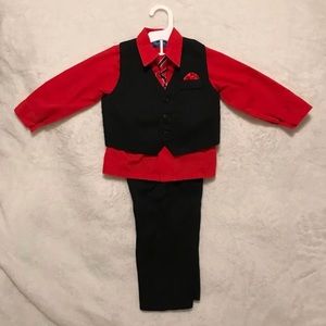 NWOT 4 piece suit